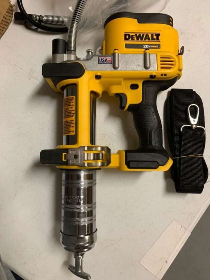 Dewalt Grease Gun Series for Enhanced Lubrication Needs 11446