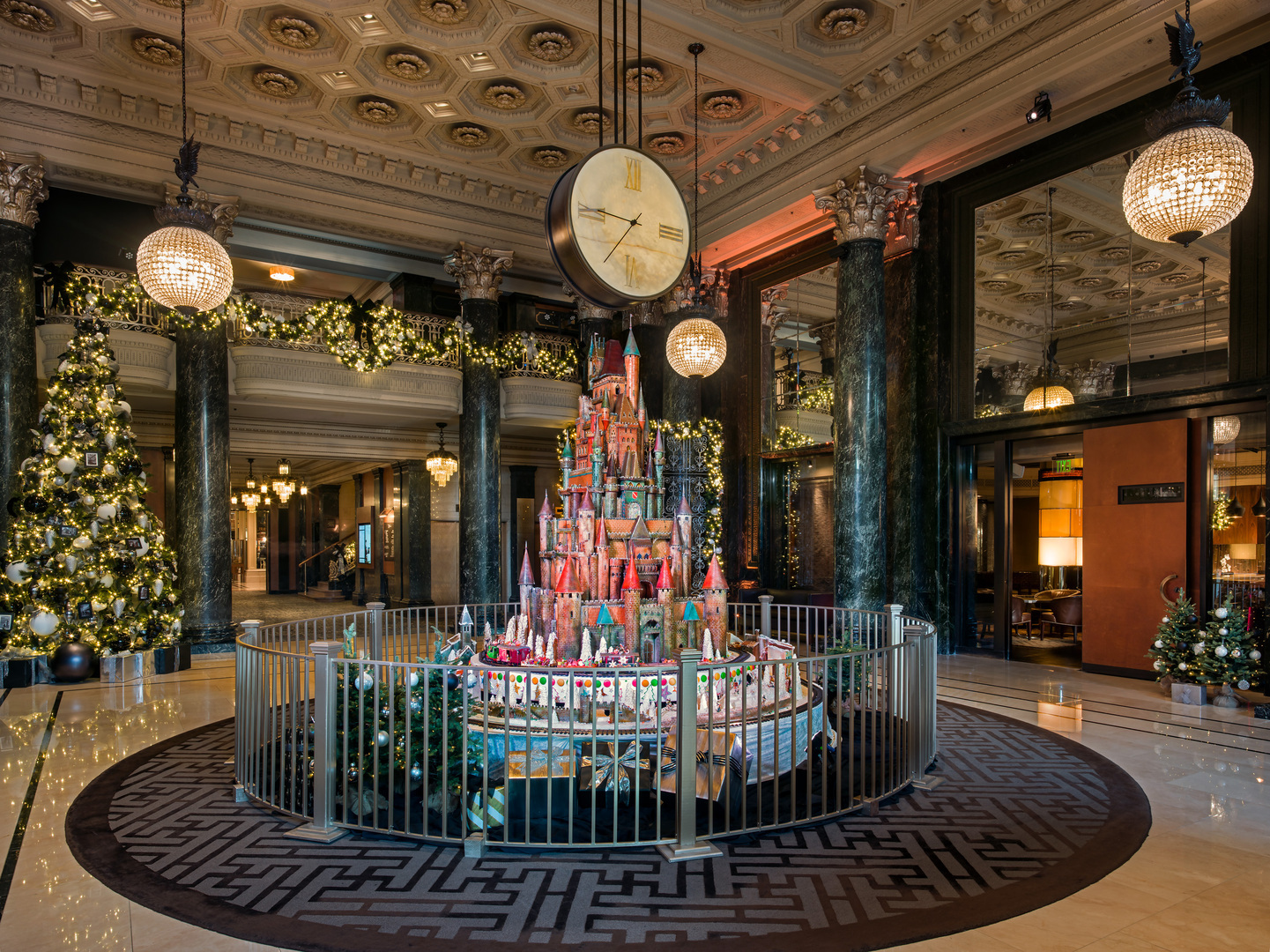 The Westin St. Francis Unveils Its Spectacular Holiday Sugar Castle ...
