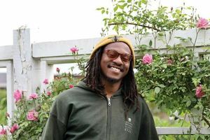 "Roses : The Quintessential Blossom" with Missouri Botanical Garden Rosarian Matthew Norman