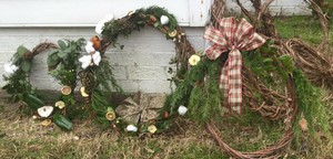 Wreath Making Workshop at Historic Endview