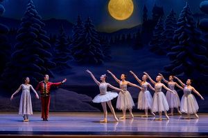 Evergreen City Ballet Presents Wade Walthall's THE NUTCRACKER