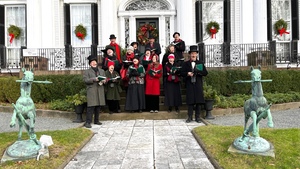 Linden Place Mansion Celebrates Bristol's Christmas Festival