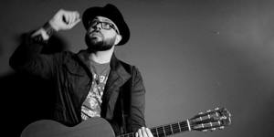 Lee DeWyze with opener Frank Viele