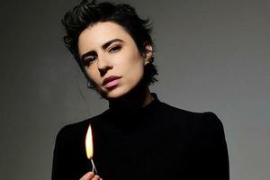 Leslie Mendelson – Soulful Grammy-Nominated Singer-Songwriter