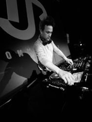 Sunday Night House Music Series