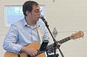 George Katsos performs solo in Fairfax City at Mackenzie's Tunes and Tonics