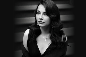 STELLA COLE in Concert