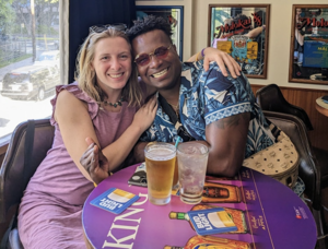 Waikiki Crawling - Aloha Pub Crawl