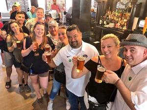 Waikiki Crawling - Aloha Pub Crawl