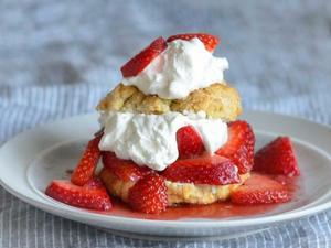 Fayerweather Craft Guild Outdoor Craft Fair & Annual Strawberry Festival