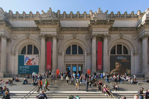 The Met Fifth Avenue Bus Trip