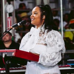 Tuesdays on the Terrace | Alexis Lombre