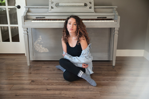 Songs from the Bench: Kaitlyn Davis in Concert