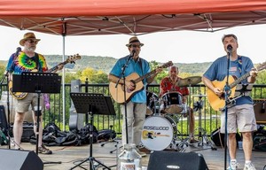 NEW Outdoor Concert THIS Friday with Rosewood