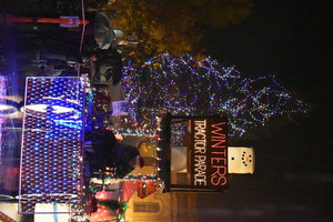 Winters Tree Lighting