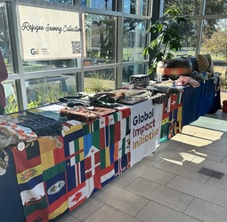 Refugee Holiday Arts & Crafts Bazaar