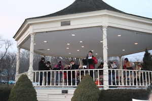 Lexington Christmas Eve Caroling