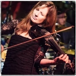 Blues and Vines with Heather Hardy 12/15, show 1 - 4:30 pm, Medella Vina Ranch.
