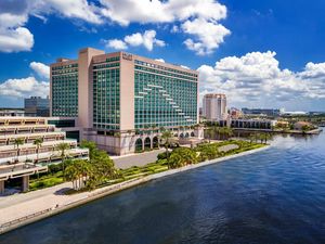 Christmas Dining at Hyatt Regency Jacksonville Riverfront