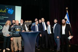 Light-Up the Sixth Night of Chanukah at Boca Center