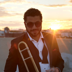 Doug Beavers: w/Spanish Harlem Orchestra - Kuumbwa Jazz Center SHO 'Salsa Navidad'