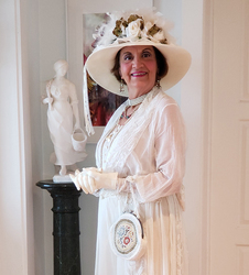 Art Talk: Kathryn Chesley – Becoming Ladies of History