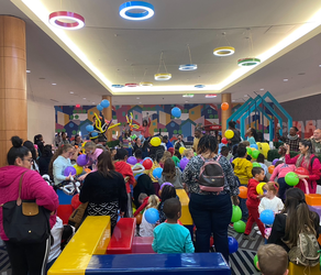 Noon Year's Eve for kids at Northlake Mall