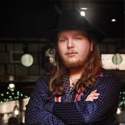 Ryan Glenn: Love & War in Texas presents Shiner Sunday
