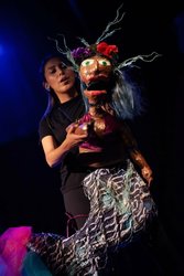 Puppets Unleashed!  Workshop at the Creative Chicago Reuse Exchange (CCRx)  Feb 15, 12 - 2pm