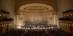 New England Symphonic Ensemble performs Vivaldi, Haydn and Lauridsen