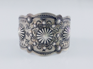 Scottsdale Gallery Association Presents Native Spirit Gold Palette ArtWalk