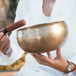 Healing Soundbath with Michele DeRosa