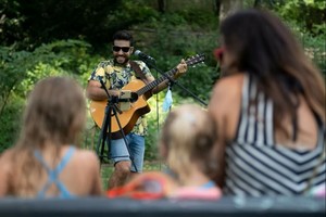 Singalong Saturday with Hot Toast Music!