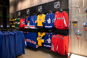 Book Signing with Olympic Gold Medalist Ken Morrow at Manhattan West NHL Shop