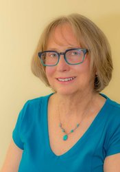 A Woman's Journey: From Fast Stuck to Freedom in Artistry
