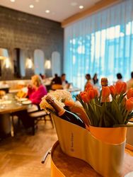 Celebrate Women’s History Month with The St. Regis San Francisco and Veuve Clicquot at Astra