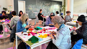 Free Art Workshop: Felt Bouquet