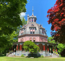 Guided Historic House Tours