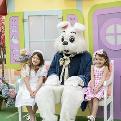 MAINPLACE INVITES THE COMMUNITY TO TAKE  PICTURE-PERFECT PHOTOS WITH THE EASTER BUNNY