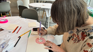 Free Art Workshop: Flower Pop-up Card