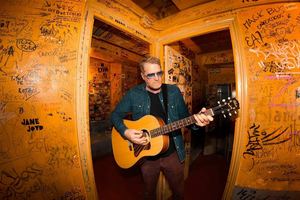 David Lowery of Cracker & Camper Van Beethoven Presented by 105.5 The Colorado Sound