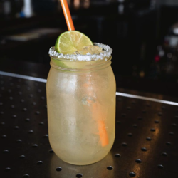 🎉 Cinco de Mayo at Bad Daddy’s Burger Bar 🌮🍹