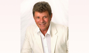 Frankie Avalon in Concert at The Palace Theatre Sun. June 29th Singing "Venus" and All His Hits