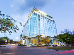 Mother’s Day at Novotel Miami Brickell