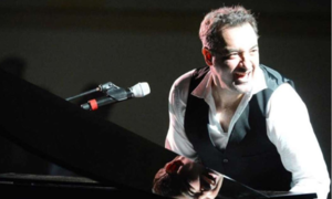 World Renowned Jazz Pianist Alex Bugnon