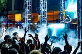 DJ CAMILO AND LOMIIEL LIVE MEMORIAL DAY SUNDAY HARRAHS POOL PARTY 2025