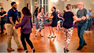 Salsa Lessons on the Plaza