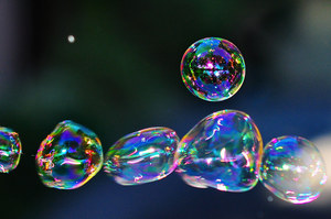 Outdoor Bubble Party at the Riverside Public Library