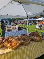 Roscoe Village Farmers Market