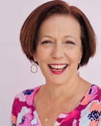 A Night of Musical Improv with Laura Hall from Whose Line is it Anyway